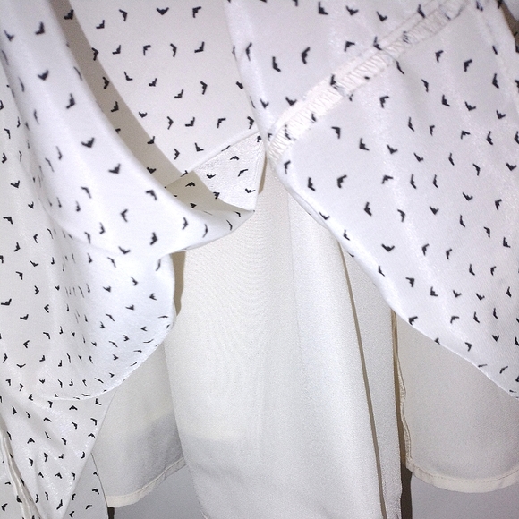 NWT Bardot Flowy Maxi Dress in Ivory and Black - Picture 6 of 8